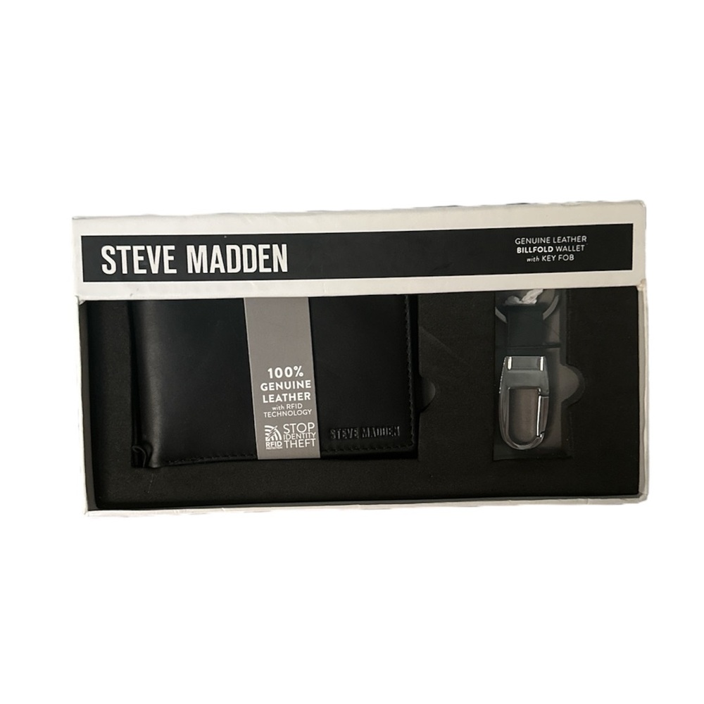 Steve Madden Black Leather Wallet and Key Holder Set